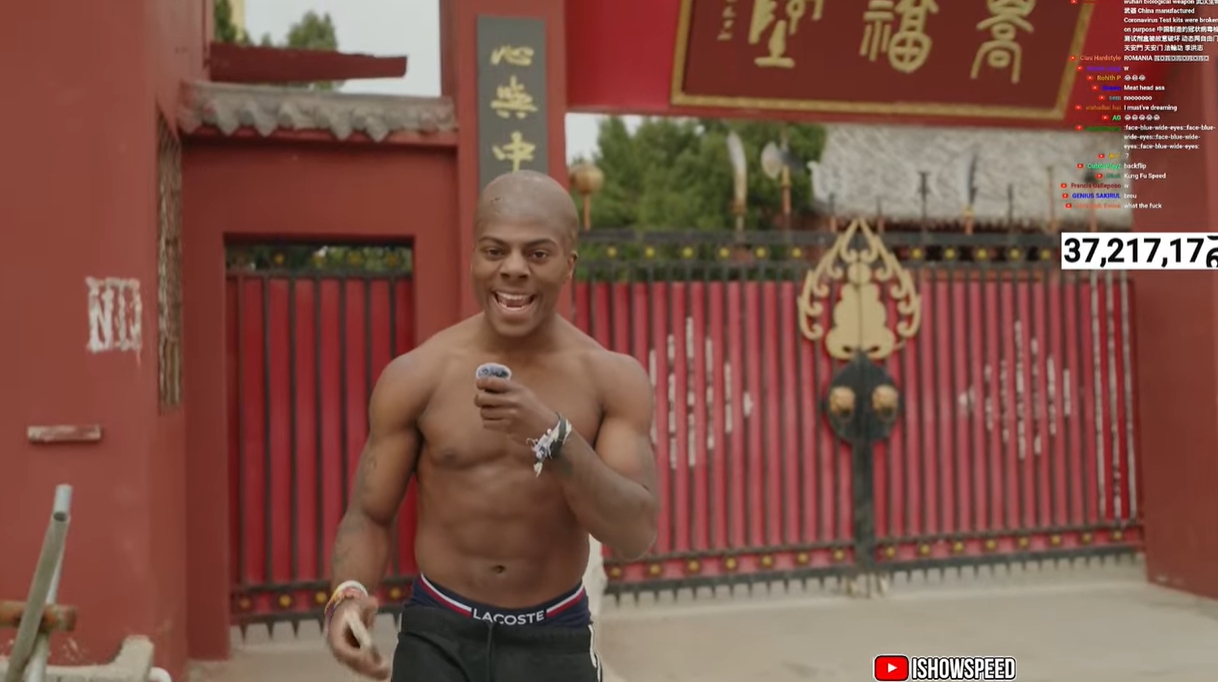 光頭造型！Speed中國行來到鄭州少林寺，上香拜佛學(xué)功夫