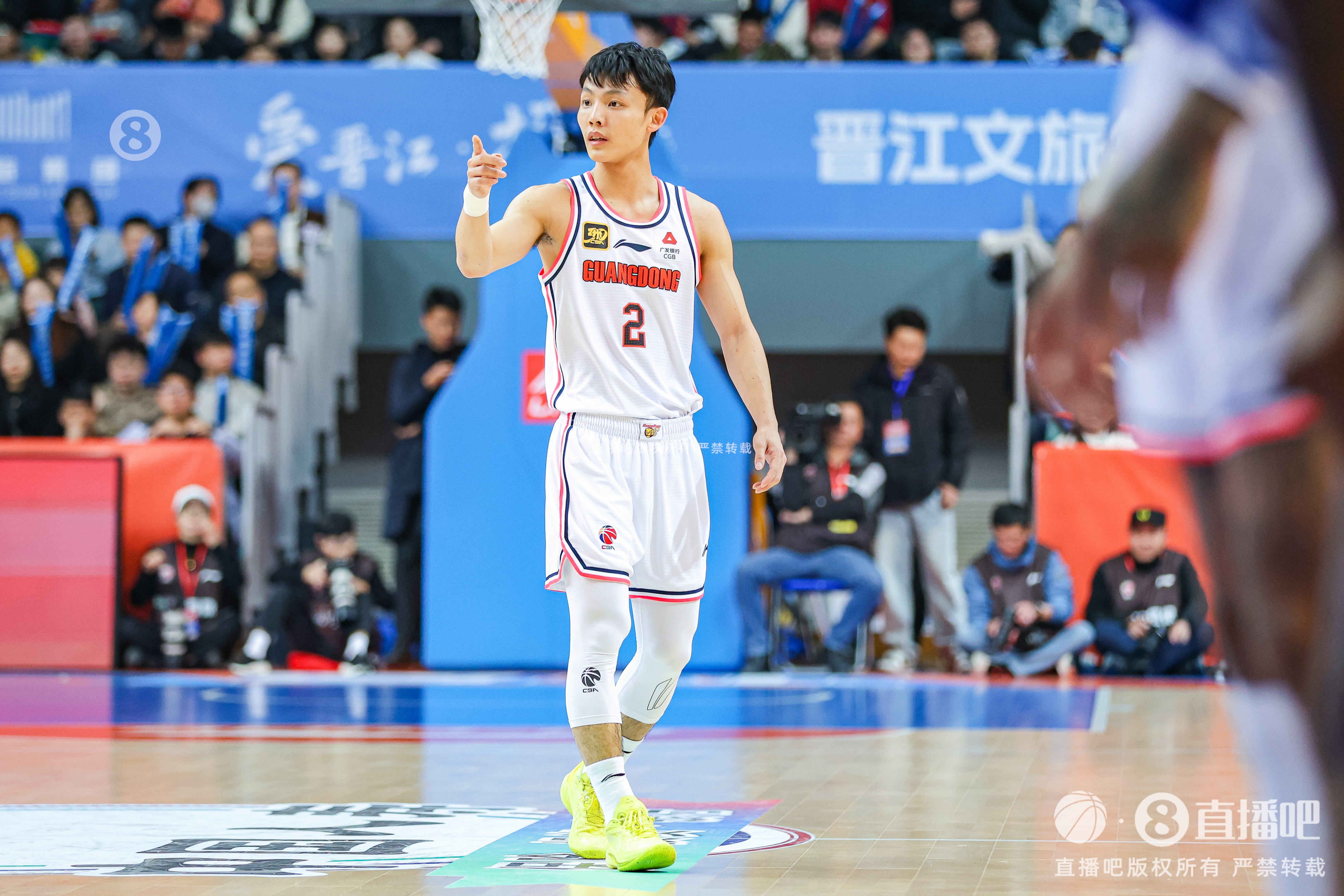 徐杰：身高不是打籃球的唯一標準 努力、勤奮、自律也是天賦